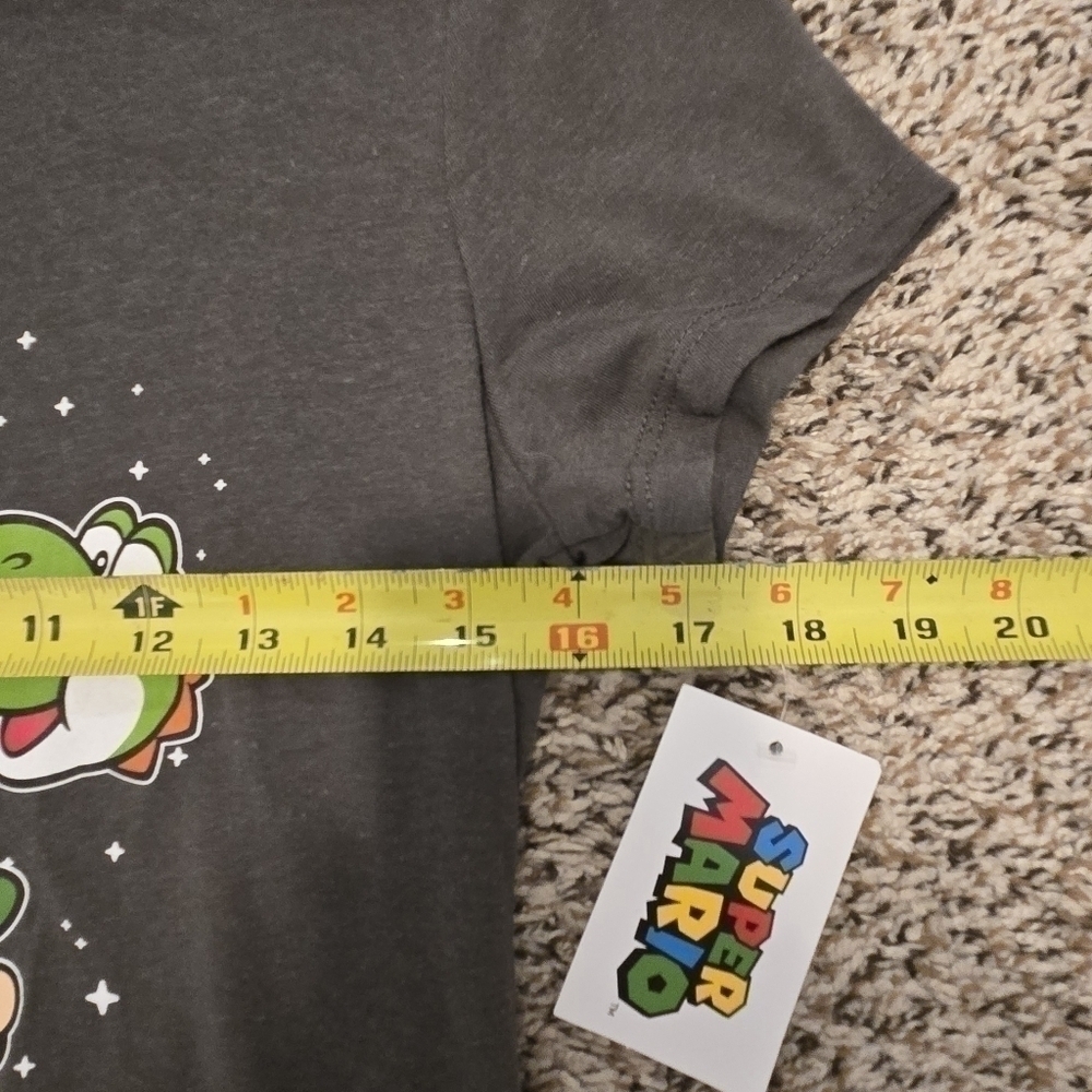 Super Mario Brothers Gray Junior  Shortsleeve Tshirt Size XL 15/17 - Picture 10 of 10